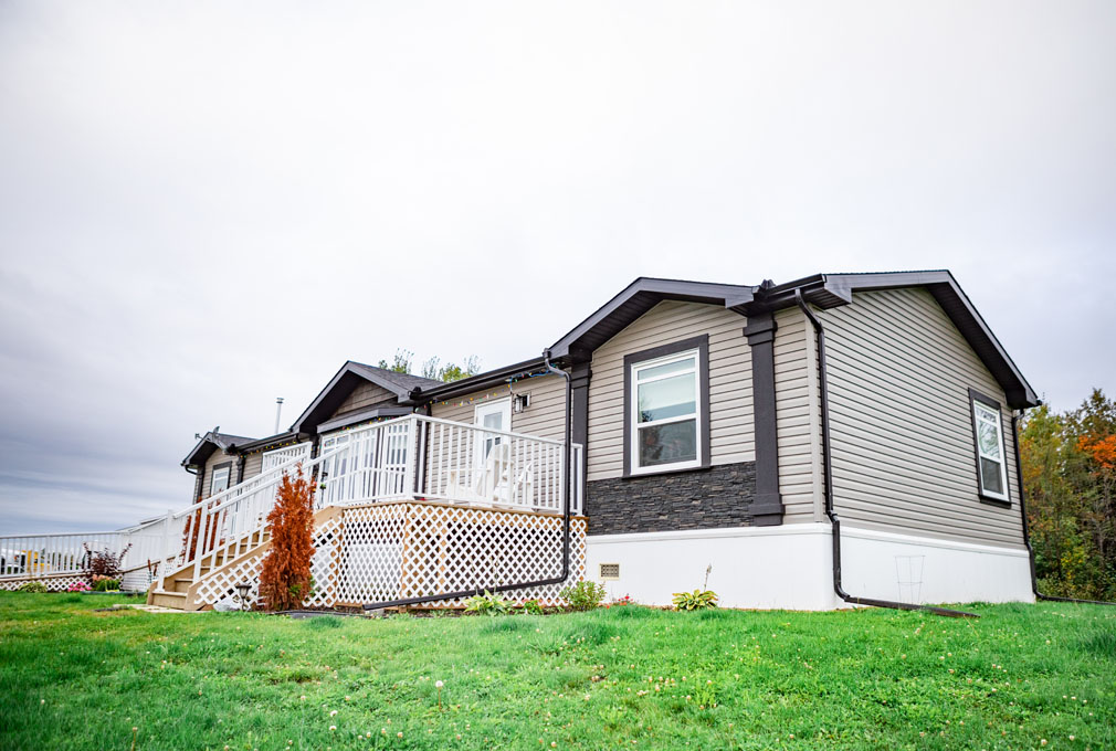 Langford Delivery to Calahoo, AB Jandel Homes