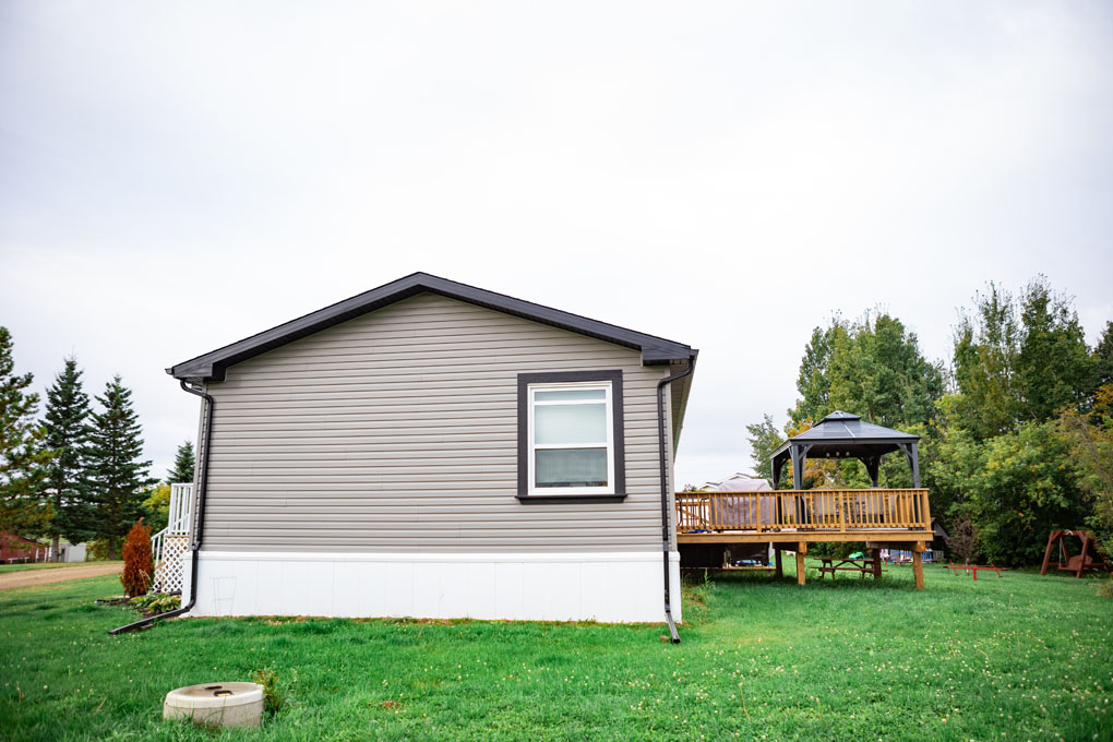 Langford Delivery to Calahoo, AB Jandel Homes