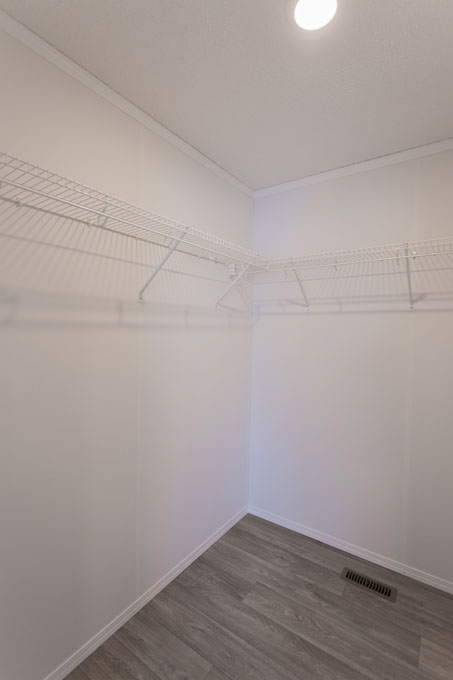Walk in Closet