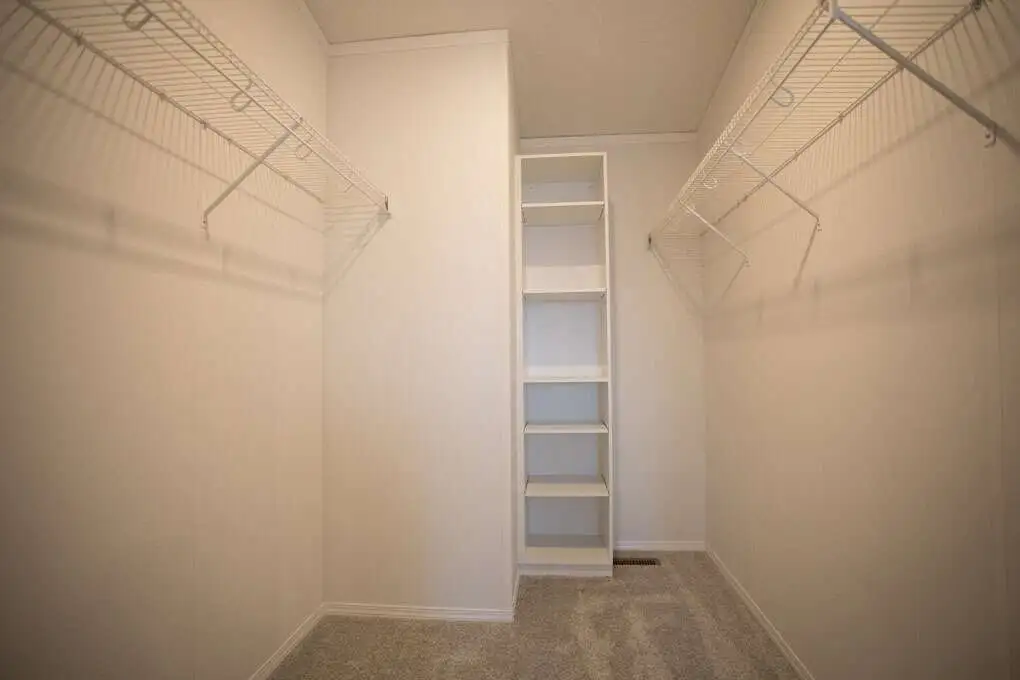 Walk In Closet